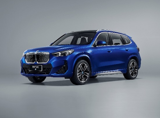 数字化和豪华价值全面提升 创新纯电动BMW iX1上海车展全球首发_fororder_image001