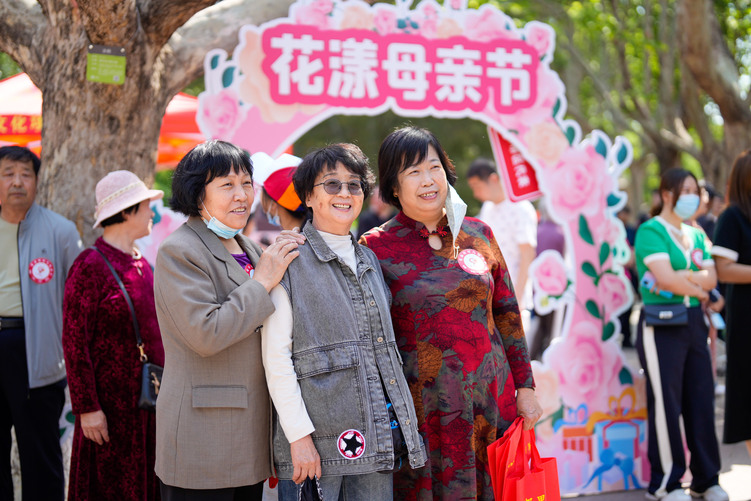 （原创）唐山市举办“大爱唐山 邻里守望”首届新时代邻里节集中示范活动_fororder_mmexport1683962907837