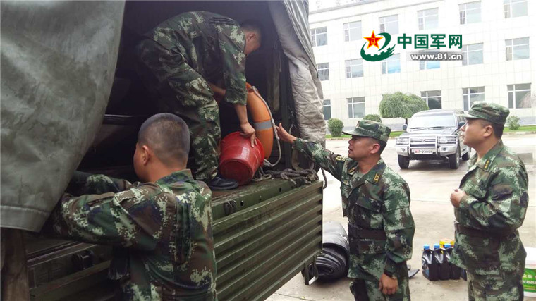 “狮子山”袭击图们 武警官兵奔赴一线抢险