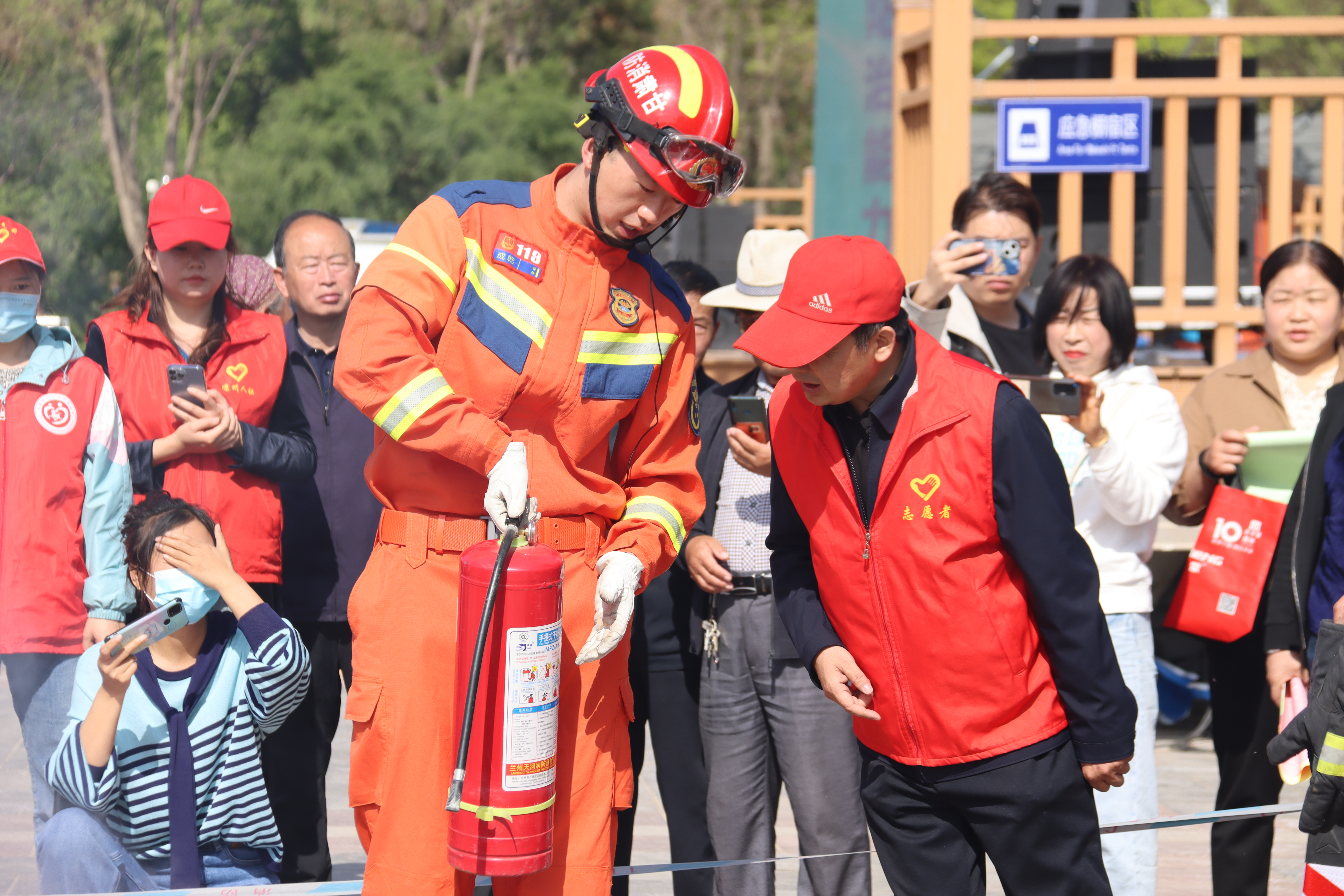 武威市消防救援支队“三抓三促”全面掀起宣传岗位练兵热潮_fororder_IMG_0368.JPG