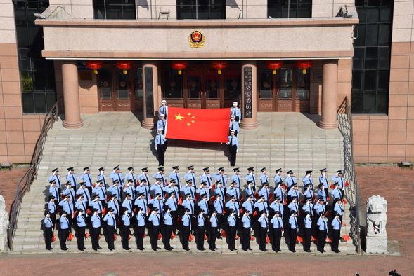 【黑龙江】【供稿】哈尔滨市方正县公安局组织干警大合唱 庆祝新中国成立70周年