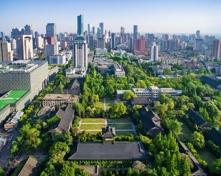 2023高招进行时丨南京大学：两城四校区 培养基础扎实 发展口径宽 潜力更大的人才_fororder_10