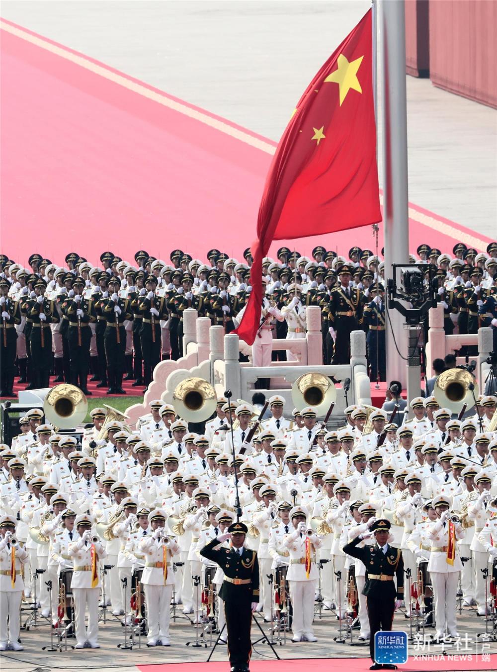 庆祝中华人民共和国成立70周年大会在京隆重举行