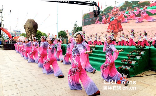 【唐已审】【供稿】 桂林灌阳“二月八”品油茶唱桂剧赏梨园