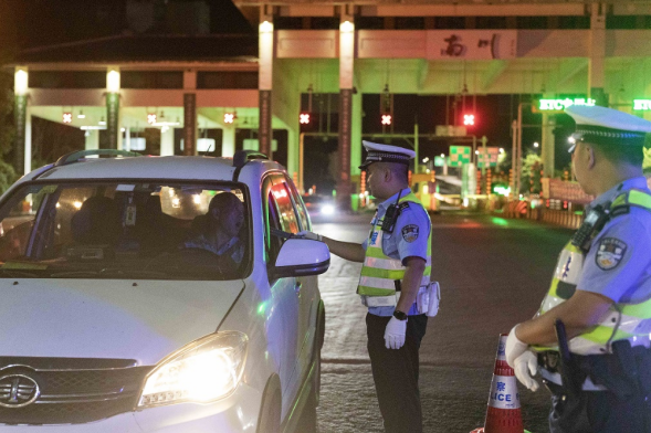 【原创】重庆警方集中开展夏季治安打击整治专项行动第二次清查行动_fororder_微信图片_20230627145033