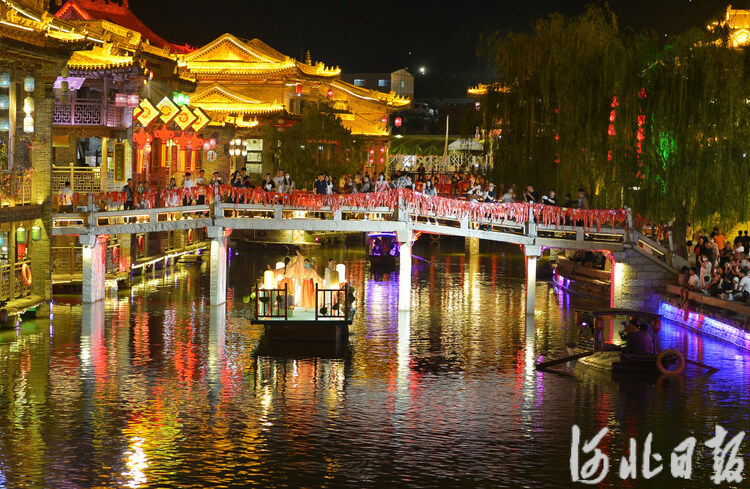 石家庄：多彩夜经济 浓浓烟火气