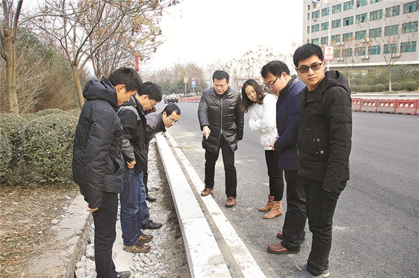 【房产家居第一张做图片】【宜昌】【主页标题】宜昌市住建委大力推进建筑产业转型发展侧记【内容页标题】“装配”新动能 “建筑”绿色城——宜昌市住建委大力推进建筑产业转型发展侧记