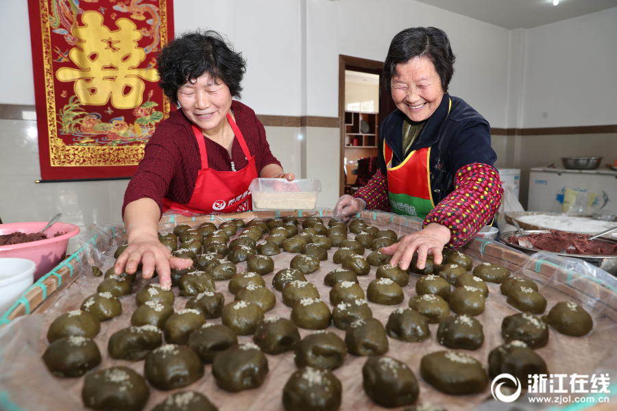 湖州德清：清明前后 芽麦园子俏