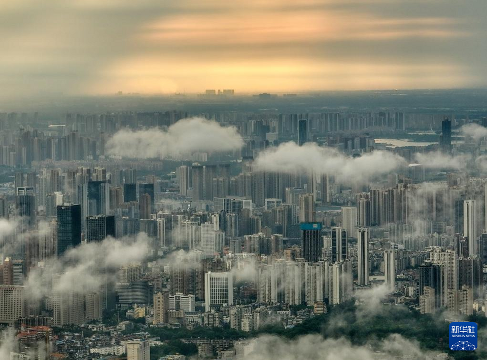 雨后武汉 如梦如幻