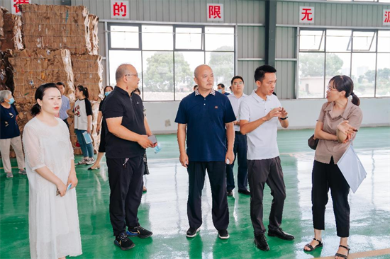 无锡市黄巷街道组织街道议政代表专题视察生态环境保护和安全生产工作_fororder_图片 1