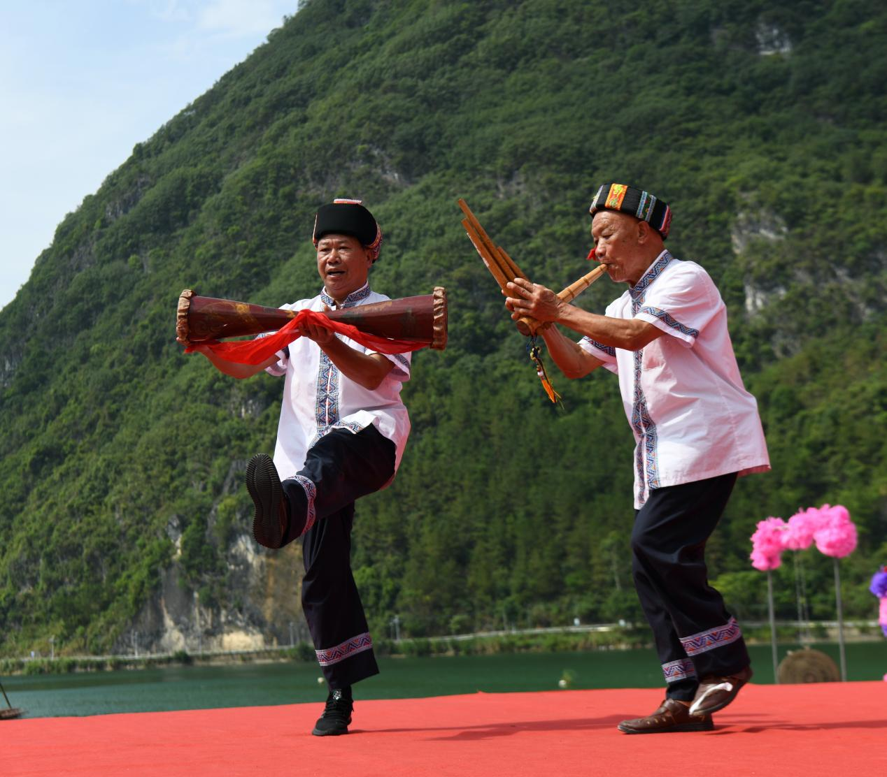 广西大化：八桂瑶族齐聚一堂 同庆“祝著节”_fororder_图片4