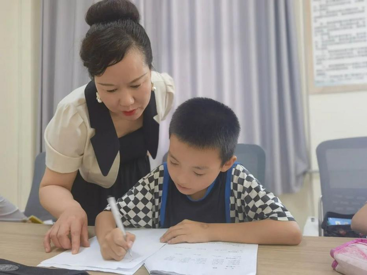 【原创】金昌市金川区：社区暑期公益课堂点亮多彩假期_fororder_社区3