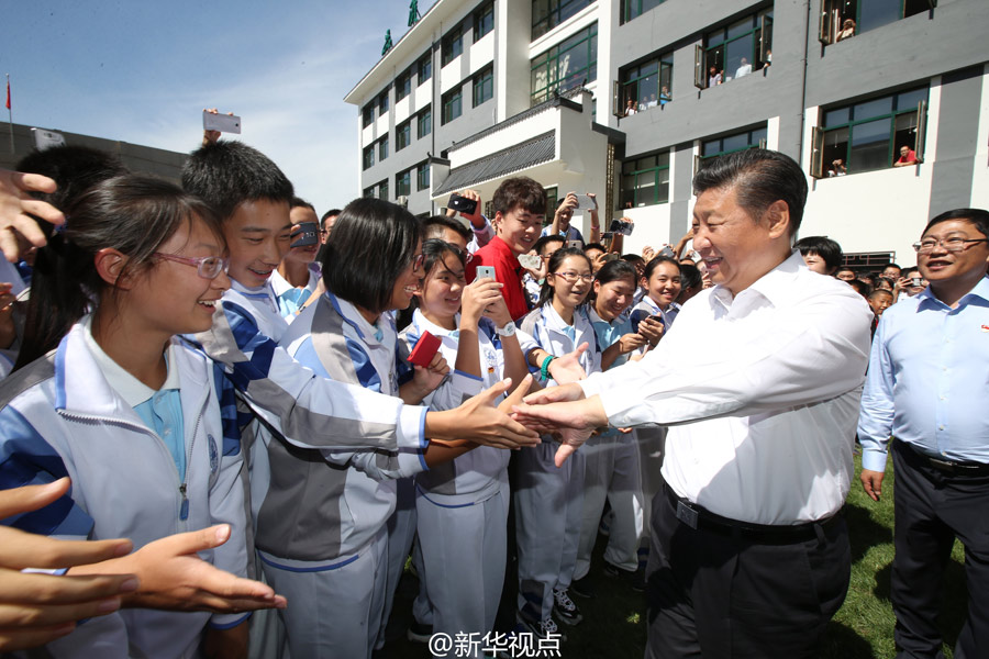 习近平回到母校看望师生 祝贺教师节