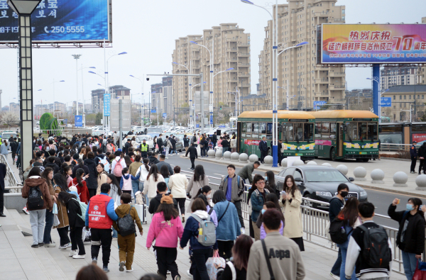 延吉凭实力再“出圈”！国内外游客“大流量”奔赴而来