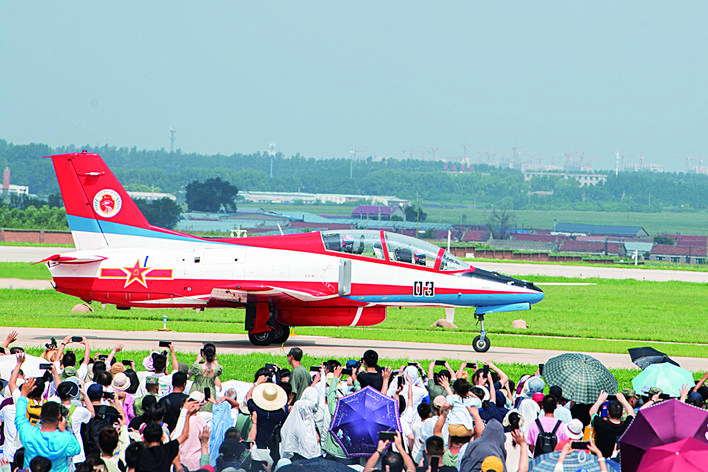 奋飞如虹 长春航空展奉上“长空盛宴”