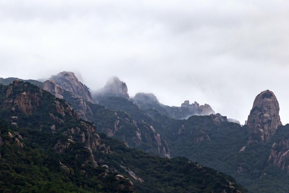 秋色如画好“丰”景  山东日照：秋日山色如画卷_fororder_6