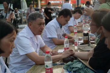 传统文化走上街头！大宋中医药文化市集第二期持续火爆