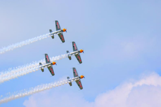 高空“炫技” 逐梦蓝天 第十届沈阳法库国际飞行大会启幕_fororder_图片81