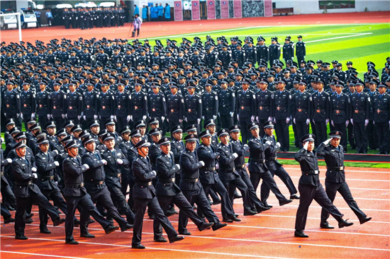 砺炼精兵铸警魂 沈阳市公安局举办警务技能综合运动会_fororder_沈阳市公安局举办警务技能综合运动会图片2