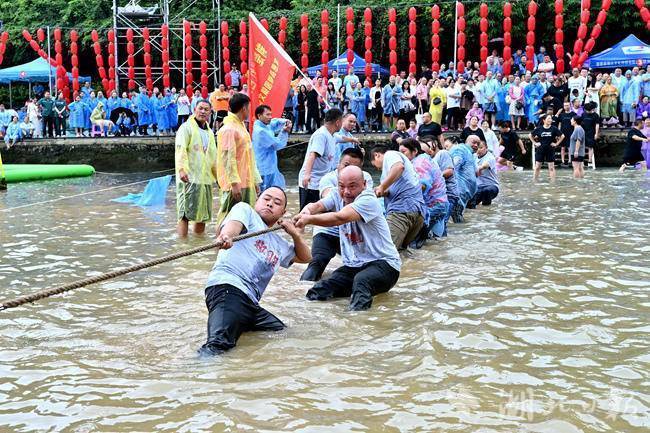 湖北宣恩：烟火气里觅浪漫 主客共享贡乡美