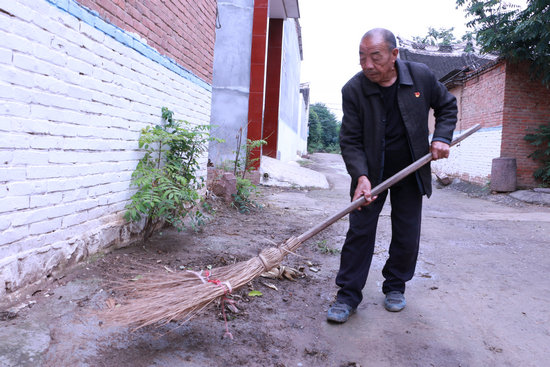 【河南供稿】平顶山市郏县白庙乡老党员周义娃“不忘初心、牢记使命”