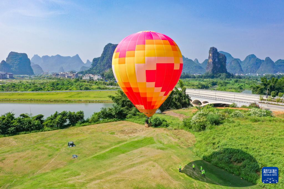 桂林山水间 户外运动精彩纷呈