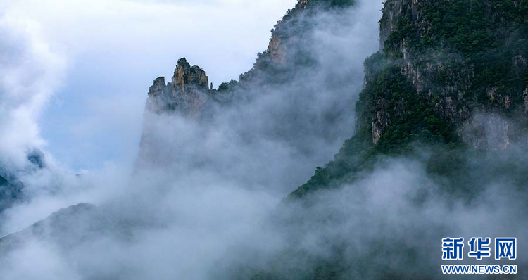 重庆：初秋三峡 烟云如画