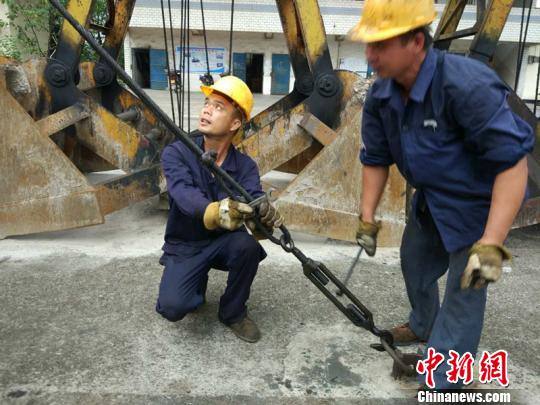 广西来宾4.1级地震部分房屋受损 现场应急指挥部成立