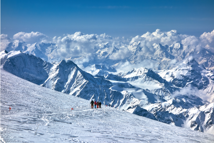 把握时代新趋势 共谋山旅新未来 2023国际山地旅游联盟年会暨“世界名山对话”即将启幕