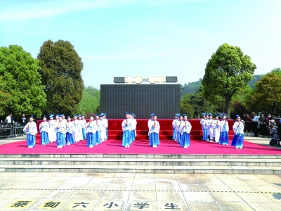 【民生教育图片】【主页标题】蔡甸戊戌清明祭祀伯牙子期【内容页标题】追思古贤 讴歌春光 传承文化 蔡甸戊戌清明祭祀伯牙子期