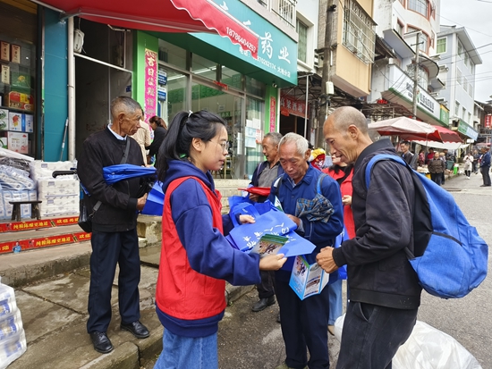 贵州镇远大地乡：弹奏防邪反邪“三部曲” 提高人民群众“免疫力”_fororder_微信图片_20231020155641