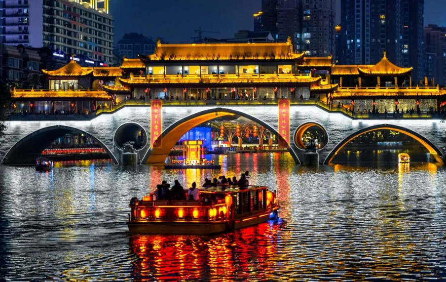 Chengdu Park and Greenway System Receives Over 6 Million Visitors During the Mid-Autumn Festival and National Day Holiday_fororder_图片2