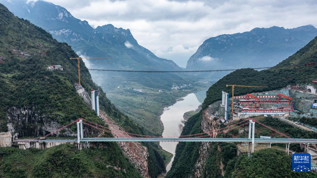 贵州：纳晴高速建设有序推进