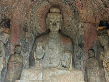 Longmen Grottoes: the Eternal Art