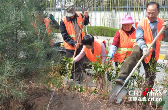 【三秦大地 西安】西安市长安区扎实开展春季植树增绿 为城市再添亮丽景色