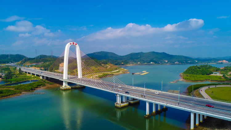 “体育+旅游”骑出加速度 学青会赛事让广西防城港声名大噪_fororder_图片2_副本