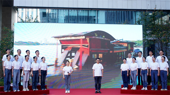 “弘扬伟大建党精神长三角档案联展江苏巡展”在南京启动_fororder_图片9