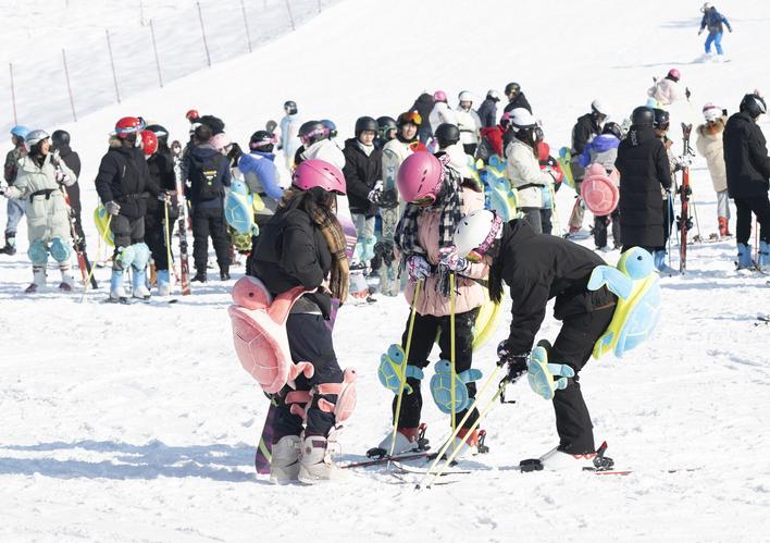 开板就已“沸腾”长春市滑雪运动热度高涨