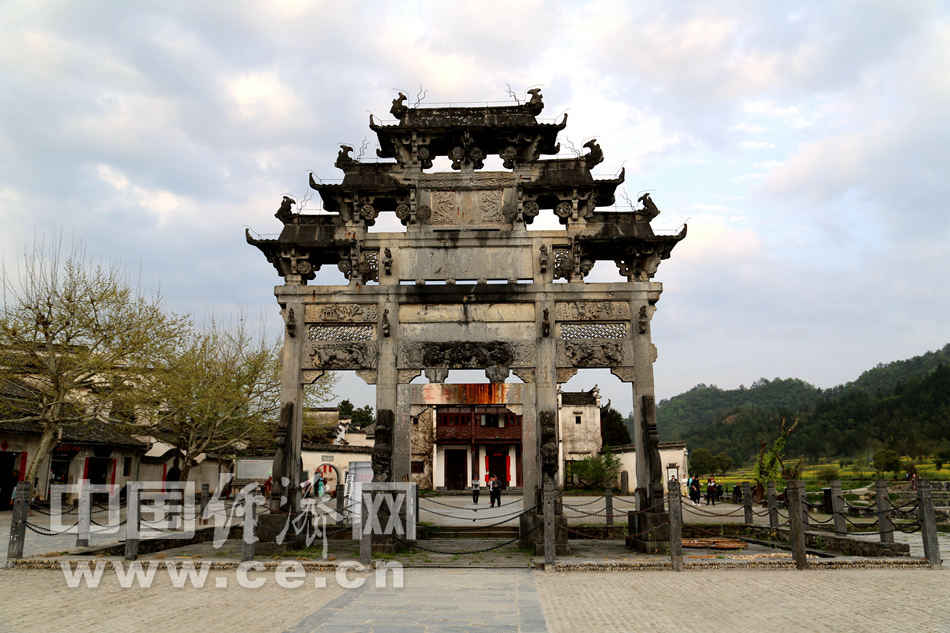 春游西递古镇 赏徽派古建风采