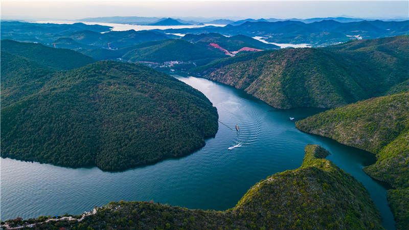 南阳淅川：冬日丹江湖畔美不胜收_fororder_淅川县丹江小三峡初冬美景 摄影 赵世宏