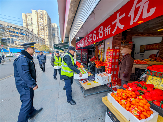 南京玄武城管探索街区“管环执联动”一体化治理新模式_fororder_图片 2