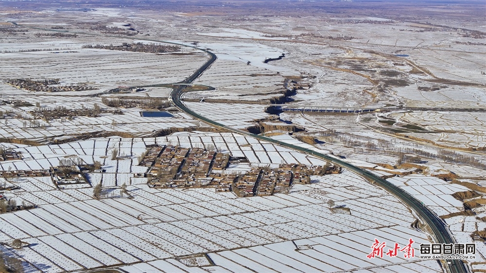 雪浴祁连风光美 冬至山乡画意浓 航拍民乐给你别样视觉_fororder_2