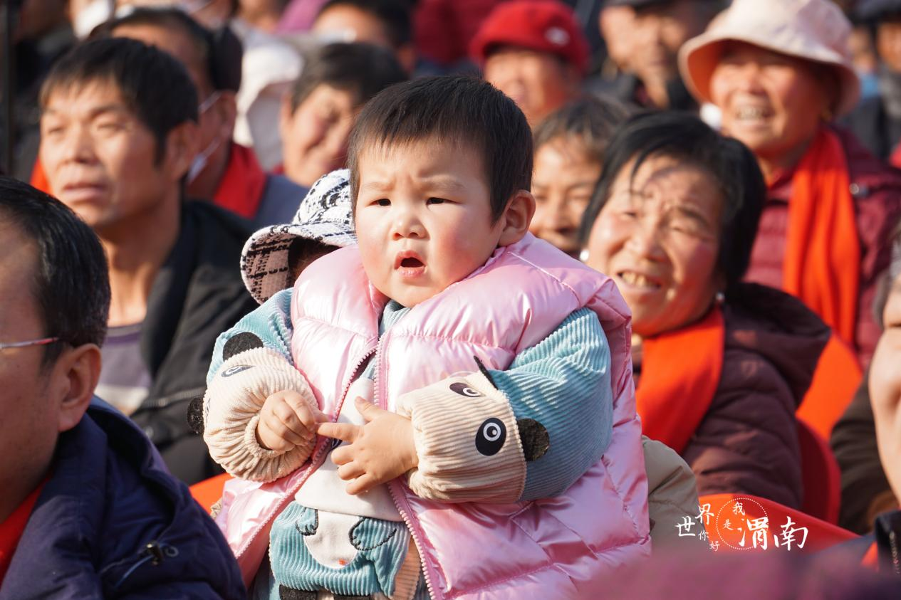 웨이난 린웨이구 2023 전국 '사계절 마을 야간 행사', 멋진 공연 선보여_fororder_图片3