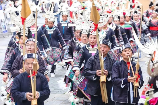 “元旦”假期 贵州黔东南州文化旅游市场精彩纷呈_fororder_黔东南1