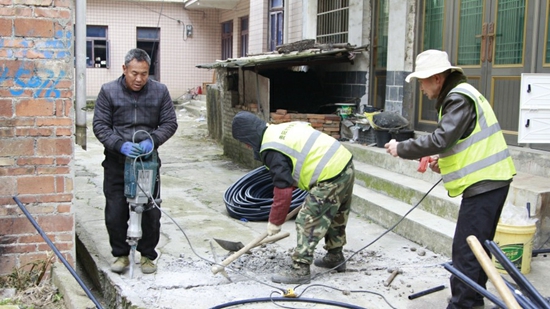 贵州修文久长街道：“三水同治”补短板 提升群众幸福感_fororder_修文1.jpeg