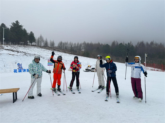 地处北纬41°至43°黄金滑雪旅游带 本溪大力发展冬季冰雪旅游经济_fororder_本溪加急5