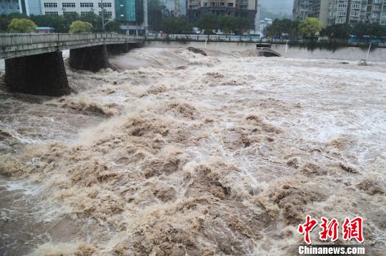 台风“鲇鱼”带来超强降雨 浙江温州58万余人受灾