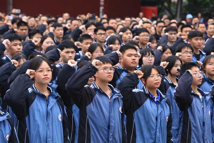 新时代中小学“大思政课”研讨会在湖南韶山举办_fororder_11