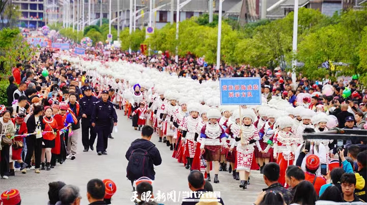 黔东南：丰富文旅活动 推动文旅市场持续升温