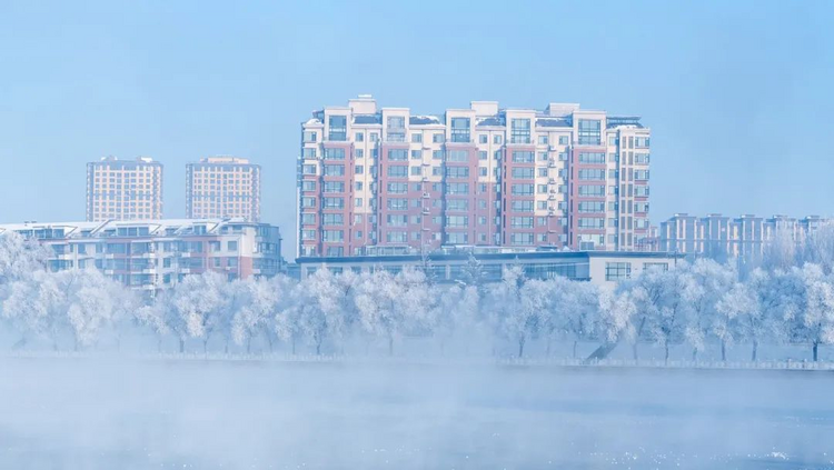 赏凇踏雪 桦甸雾凇美不胜收